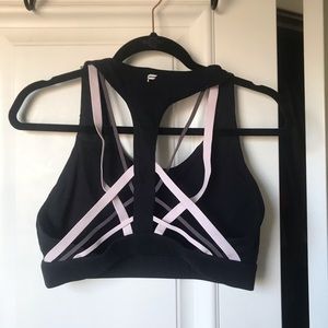 FABLETICS STRAPPY SPORTS BRA | KESSLER SIZE MED